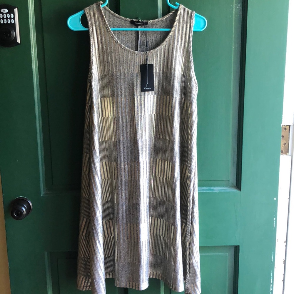 Women’s gold tank dress size medium